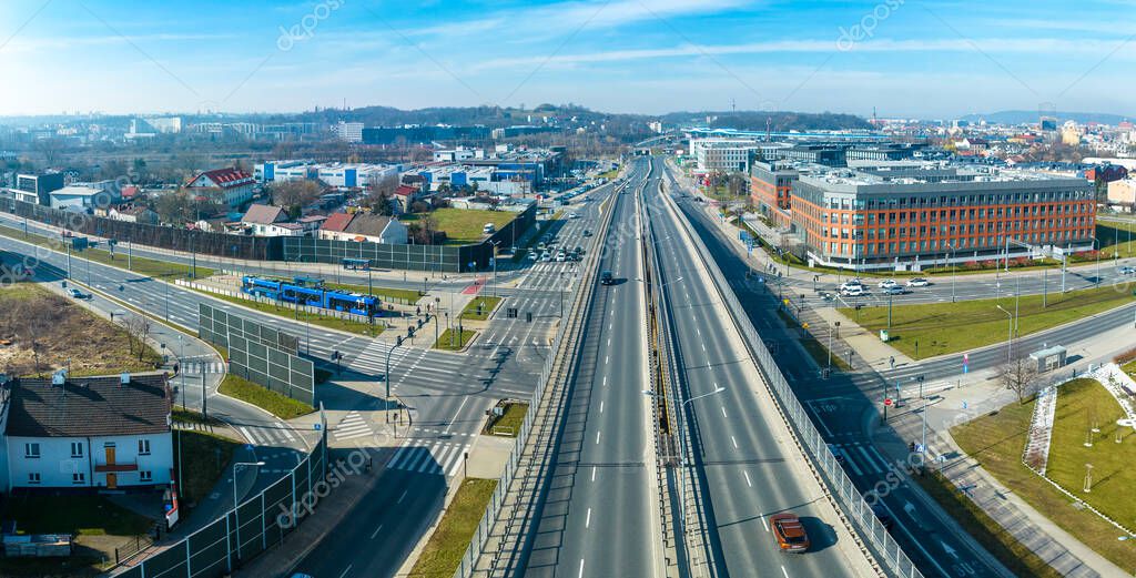 Autopista De La Ciudad De Cruce Multinivel En Cracovia Polonia