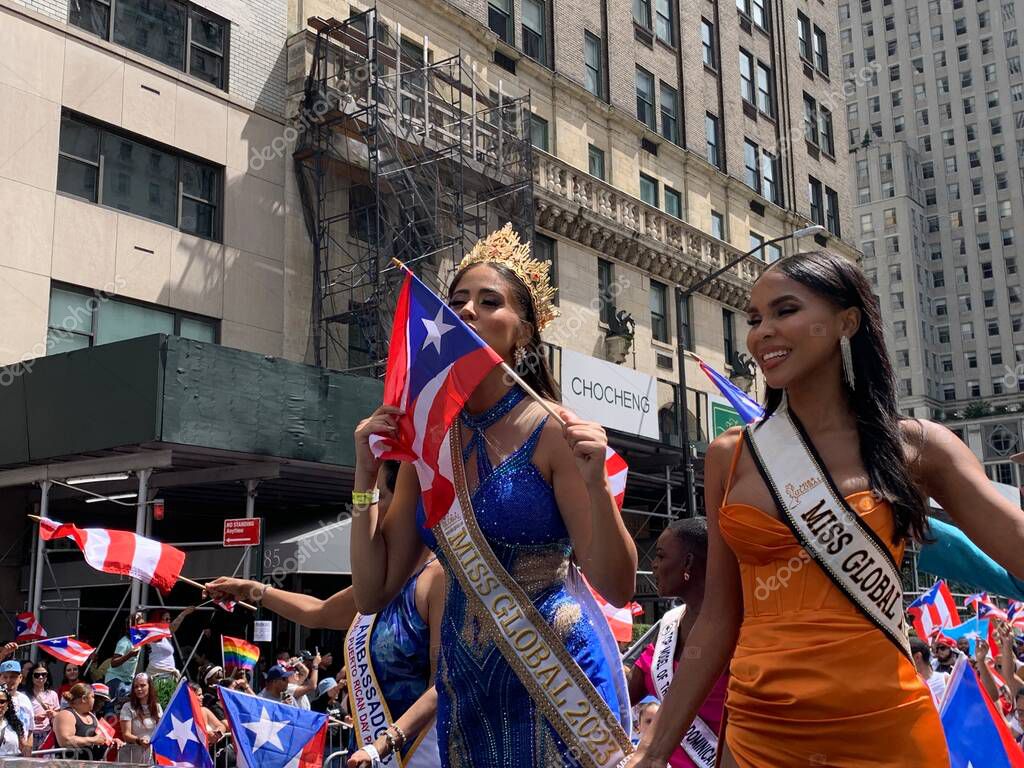 2024 Desfile Nacional Puertorriqueño Nueva York Junio 2024 Nueva York