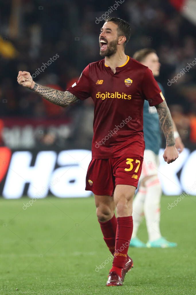 Roma Italia 20 04 2023 Leonardo Spinazzola De Roma Marca El Gol Y