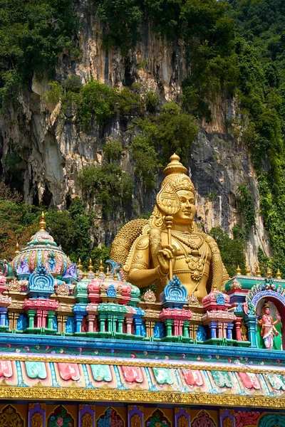 Huge Golden Statue Lord Murugan Entrance Multicolored Steps Batu Caves — 图库照片