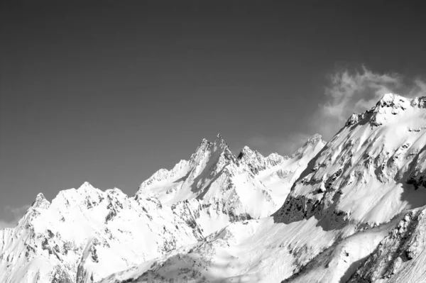 Montañas Nevadas Blancas Negras Invierno Montañas Del Cáucaso Región Dombay —  Fotos de Stock