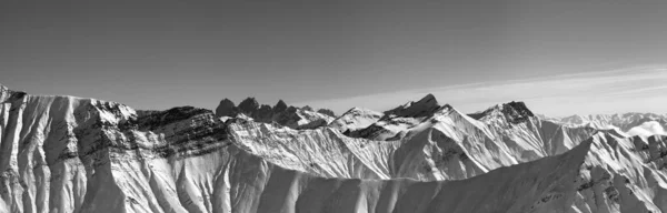 Grande Panorama Montagne Innevate Sole Sera Inverno Caucaso Montagne Georgia — Foto Stock