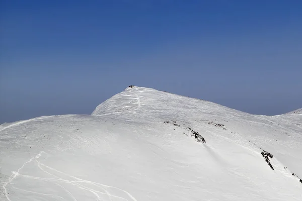 Snowy Piste Pista Esqui Com Traços Esquis Snowboards Cáucaso Montanhas — Fotografia de Stock