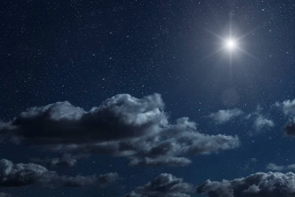 Ein Hintergrund Nachthimmel Mit Sternen Mond Und Wolken Weihnachten — Stockfoto