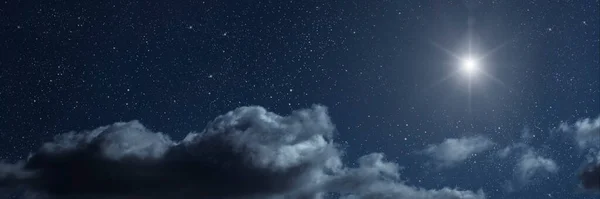 Een Achtergrond Nachtelijke Hemel Met Sterren Maan Wolken Voor Kerstmis — Stockfoto