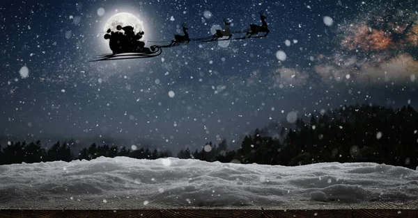 Święty Mikołaj Lata Wigilię Nocnym Niebie Śniegiem — Zdjęcie stockowe