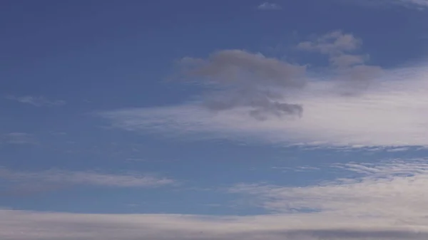 Fundo Natureza Nuvens Brancas Sobre Céu Azul — Fotografia de Stock