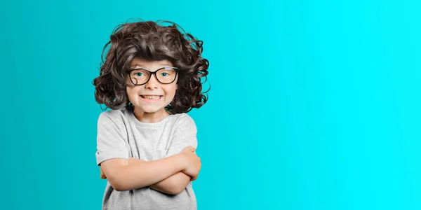 Ребенок Длинными Волосами Очками Изолированный Формате Png — стоковое фото