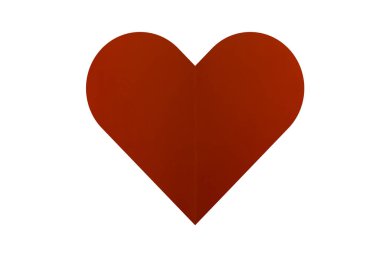 Beyaz arka planda kağıt bir kalp