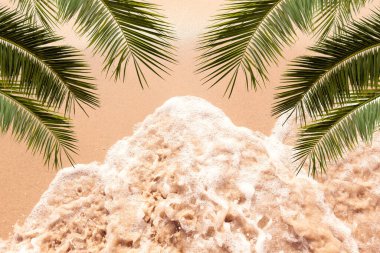 Dalgalı bir deniz manzarasında metin için yer