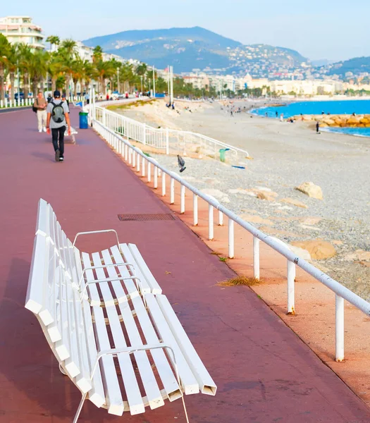 White Bench Nice Embankment View People Walking Mediterranean Seascape Beach — Photo