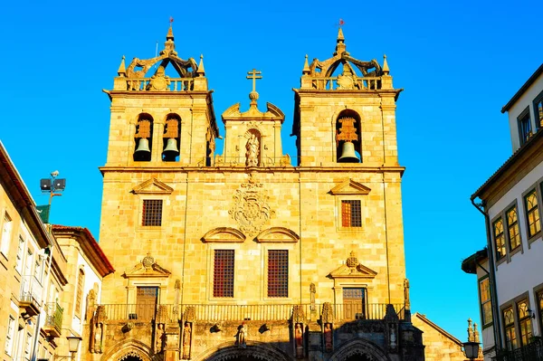 葡萄牙波尔图 布拉加 Susnet光下的旧教堂视图 — 图库照片