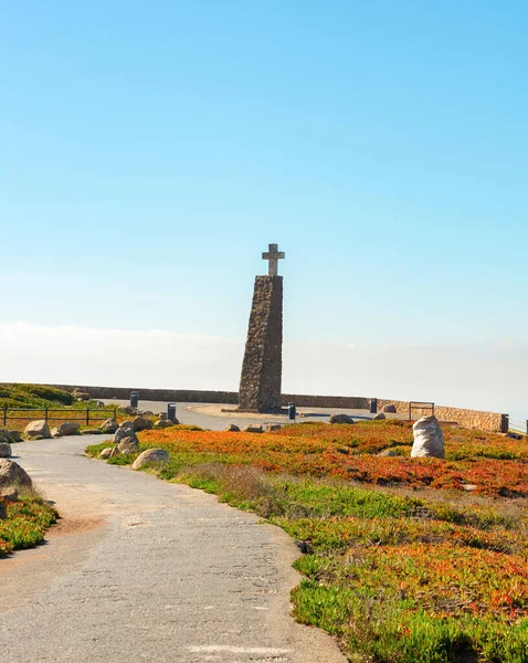 Pomnik Cabo Roca Cross Klifie Najbardziej Wysunięty Zachód Punkt Sintra — Zdjęcie stockowe