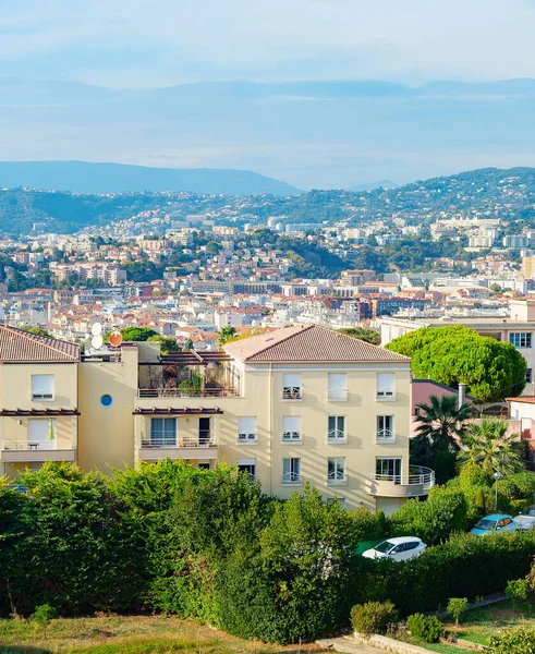 Scenic Nice Cityscape Mountains View Bright Sunlight France — Foto de Stock