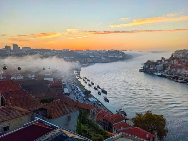Porto Cityscape Gaia Fog Coming Douro River Sunset Cable Car — Stock Photo, Image