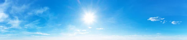 Панорама Синее Небо Белые Облака Пушистое Облако Голубом Фоне Неба — стоковое фото