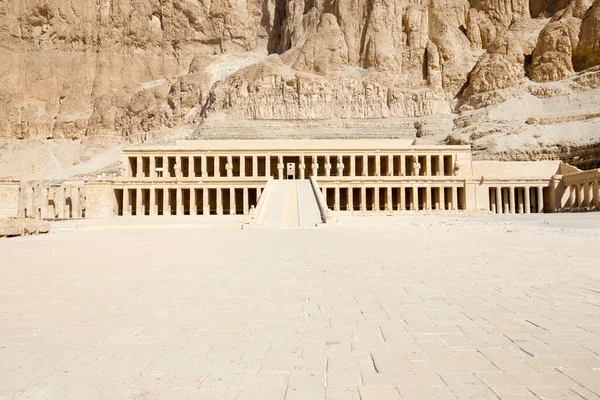 Храм Хатшепсут Близ Луксора Египте — стоковое фото