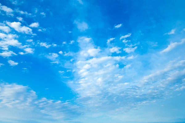 องฟ เมฆส ขาว — ภาพถ่ายสต็อก