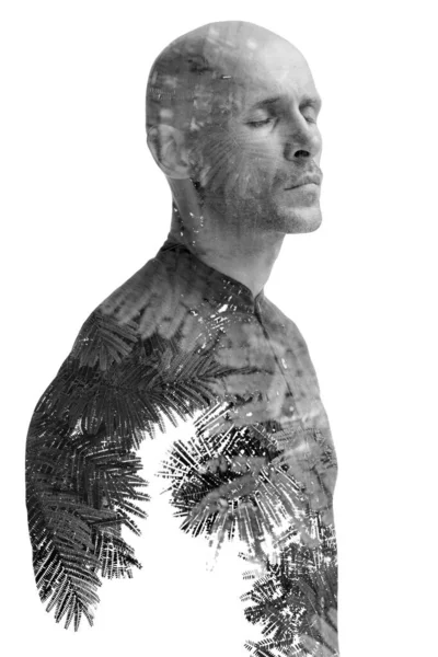 Черно Белый Портрет Человека Закрытыми Глазами Сочетании Фольгой Технике Двойной — стоковое фото