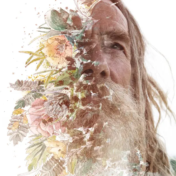 Retrato Velho Barbudo Entrelaçado Com Uma Pintura Floral Dupla Exposição Imagens De Bancos De Imagens