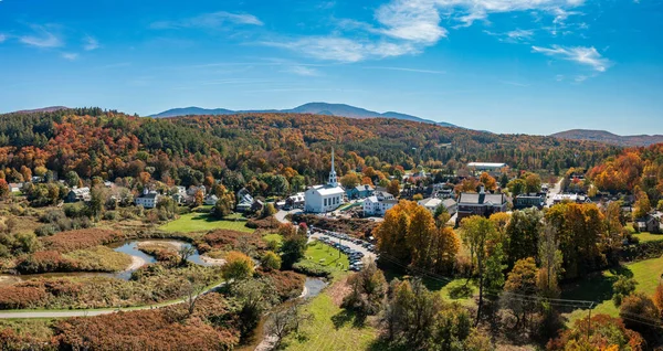 Панорамный Вид Город Стоу Вермонте Осенью — стоковое фото