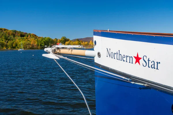 Newport Października 2022 Prow Statku Wycieczkowego Northern Star Jeziorze Memphremagog — Zdjęcie stockowe