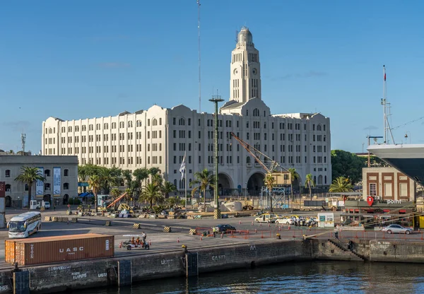 Montevideo Urugwaj Lutego 2023 Budynek Krajowej Administracji Celnej Terminalu Statków — Zdjęcie stockowe