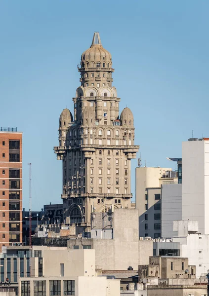 Centrum Panoramy Miasta Tym Słynny Budynek Pałacu Salvo Teraz Biura — Zdjęcie stockowe