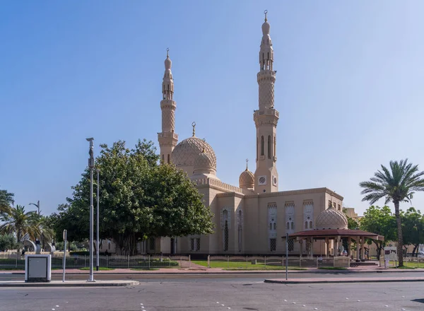 Exterior Mezquita Jumeirah Dubai Emiratos Árabes Unidos Abierto Visitas Culturales —  Fotos de Stock