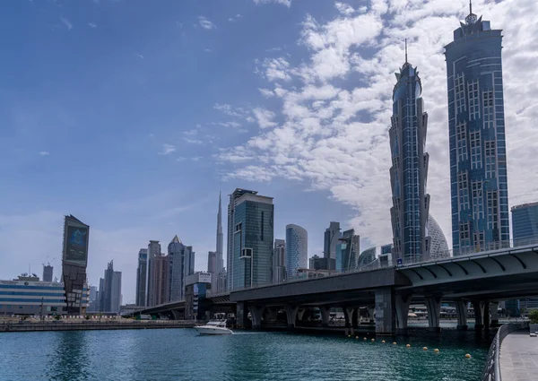 Dubai Bae Nisan 2023 Dubai Kanalı Boyunca Şelale Köprüsü Nün — Stok fotoğraf