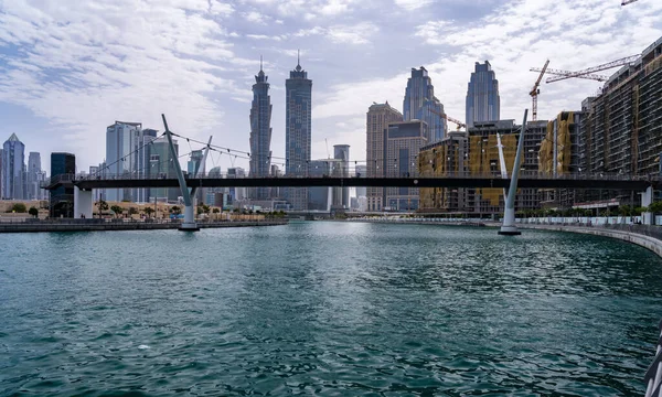 Dubai Vae April 2023 Wohnblocks Downtown District Hinter Der Wasserfallbrücke — Stockfoto