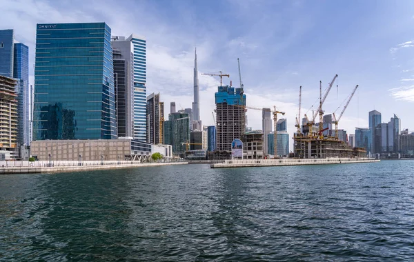 Dubai Uae April 2023 Cranes New Construction Apartments Business Bay — Stock Photo, Image