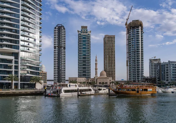 Dubai Bae Nisan 2023 Dubai Marina Daki Kule Bloklarıyla Çevrili — Stok fotoğraf