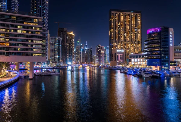 Dubaj Sae Dubna 2023 Noční Panorama Jasně Osvětleného Dubajského Přístavu — Stock fotografie