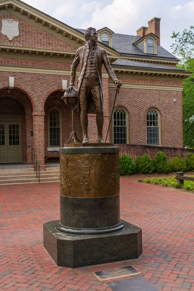 Statue Von James Monroe Vor Der Tucker Hall William Mary — Stockfoto
