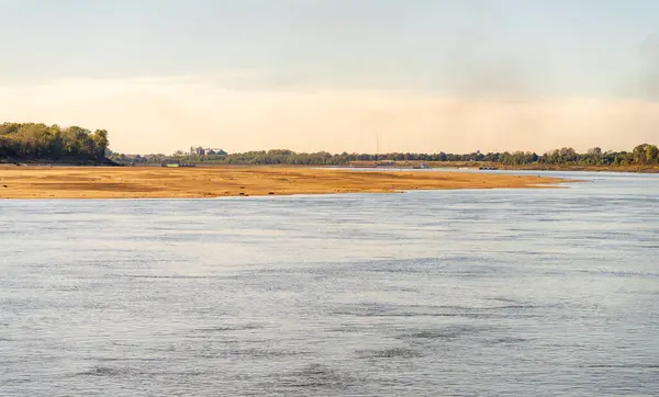 Las Condiciones Extremas Aguas Bajas Río Mississippi Octubre 2023 Estrechan — Foto de Stock