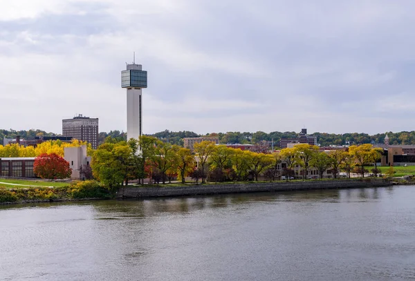 stock image Panorama of downtown Moline in Illinois seen from the I-74 interstate bridge along Mississippi River