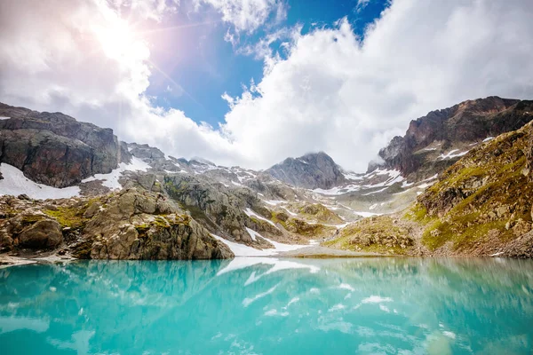 Levendige Heuvels Het Daglicht Lac Blanc White Lake Schilderachtige Prachtige Stockfoto