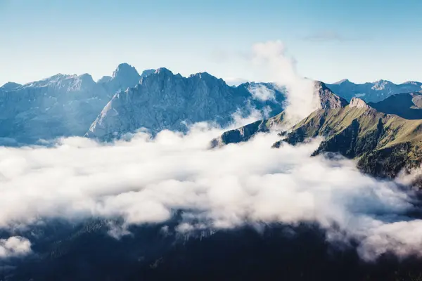 Romige Mist Bedekt Gletsjer Marmolada Het Ochtendlicht Geweldige Prachtige Scène Stockfoto