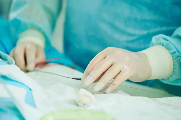 Chirurg Bij Angiografie Interventionele Cardiale Radiologie Operatie Met Katheter Gebaseerde — Stockfoto