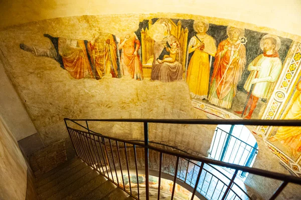 Φανταστική Σκάλα Στο Παρεκκλήσι Colleoni Στο Μπέργκαμο Ιταλία — Φωτογραφία Αρχείου
