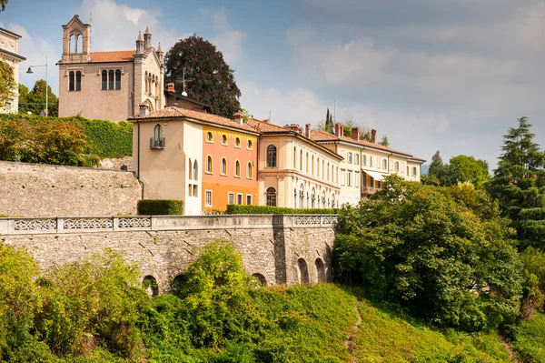 Muralhas Que Cercam Antiga Cidade Bérgamo Itália São Exemplo Arquitetura — Fotografia de Stock