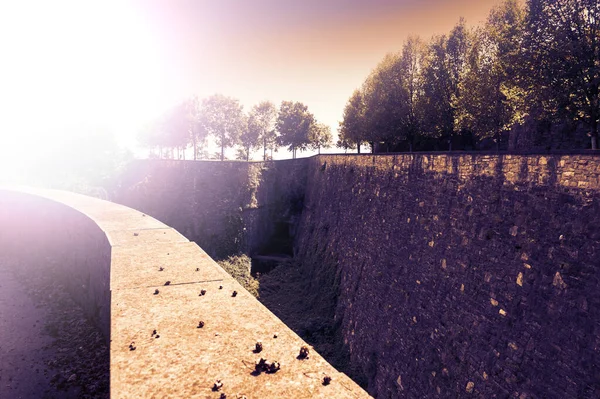 Τείχη Γύρω Από Την Παλιά Πόλη Του Μπέργκαμο Στην Ιταλία Royalty Free Φωτογραφίες Αρχείου