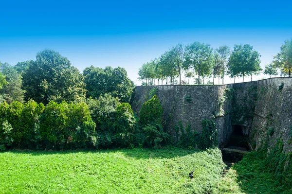Τείχη Γύρω Από Την Παλιά Πόλη Του Μπέργκαμο Στην Ιταλία Φωτογραφία Αρχείου