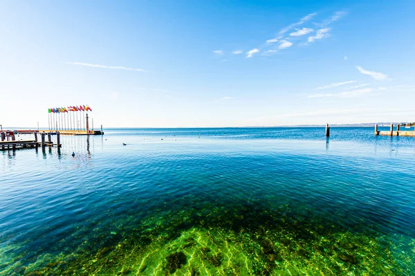Övergiven Strand Gardasjön Italien Avsaknad Turism — Stockfoto