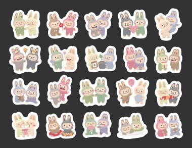 Sevimli tavşan çift karakteri İskandinav tarzında ayarlanmış. Sarılmalar, farklı pozlar, kalp, balonlar, çiçekler, dondurma, hazır fincanlar, hediye kitabı ve kurabiyeler.