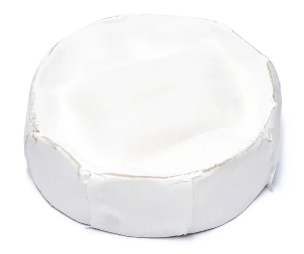 Queijo Brie Camembert Fresco Isolado Sobre Fundo Branco — Fotografia de Stock