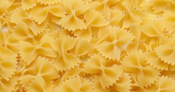 Pasta Backgroud Macro View Dry Authentic Italian Farfalle — Stockvideo