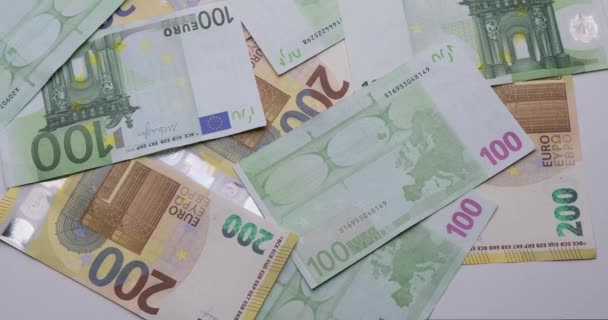 Contesto Monetario Euro Banconote Euro Cento Duecento Ruotano Vista Macro — Video Stock