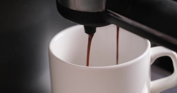 Homeespresso Making Pouring Coffee Stream Machine Cup — Stock Video